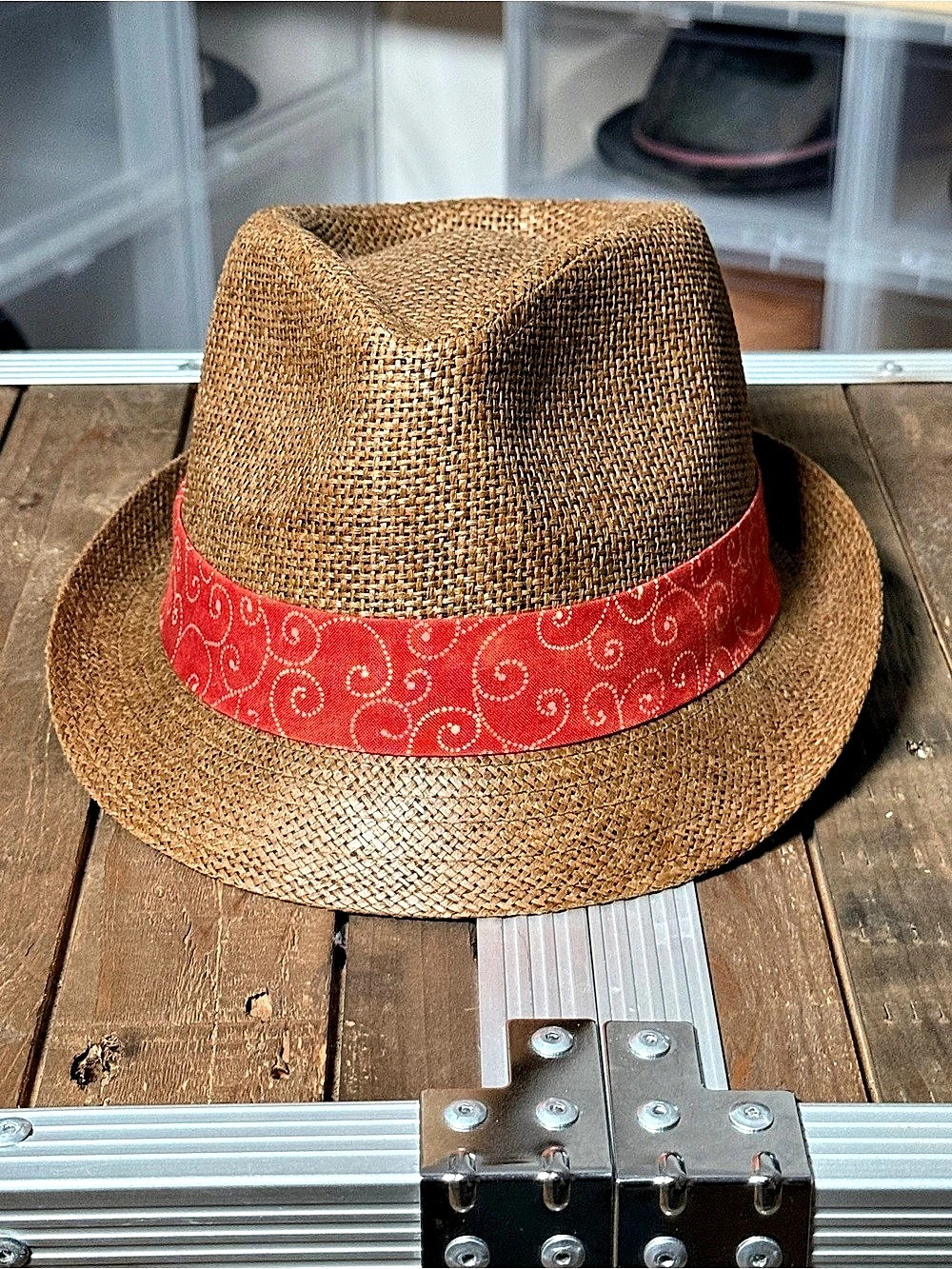 Just One Fedora Straw Trilby Hat Brown Orange Paisley Band Size M 56cm